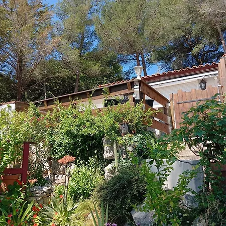 Petite Maison Au Calme - Piscine En Copropriete, Terrasse, Mer, Clim *